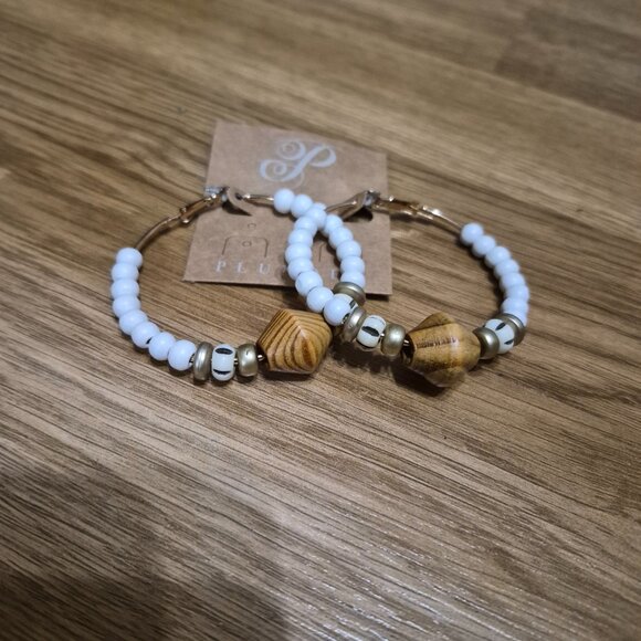 Plunder Earrings - Picture 5 of 5